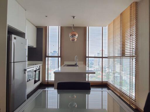 1 bed Condo in Aequa Sukhumvit 49 Khlong Tan Nuea Sub District C020440