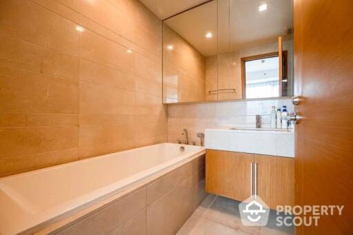 1-BR Condo at Prive By Sansiri near BTS Phloen Chit