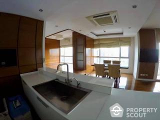 2-BR Condo at Hive Sathorn near BTS Krung Thon Buri