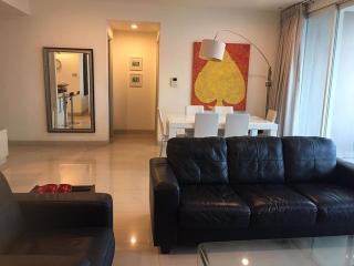 3 bed Condo in Watermark Chaophraya Khlong Ton Sai Sub District C020434