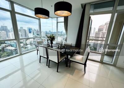 3 bed Condo in Athenee Residence Lumphini Sub District C020430