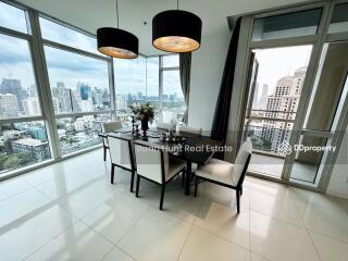 3 bed Condo in Athenee Residence Lumphini Sub District C020430