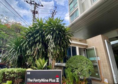 2-BR Condo at The 49 Plus 2 Condominium near BTS Thong Lor