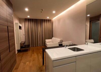 1-BR Condo at The Address Sathorn near BTS Saint Louis