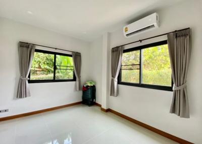 4 bed house for sale in Hang Dong, Chiang Mai