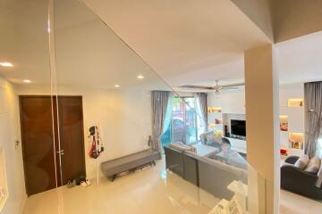 4 Bed modern house for sale in Hang Dong Chiang Mai