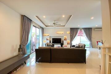 4 Bed modern house for sale in Hang Dong Chiang Mai