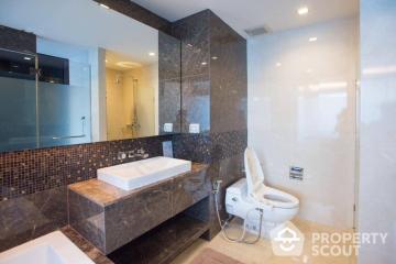 1-BR Condo at The Address Sukhumvit 61 near BTS Ekkamai