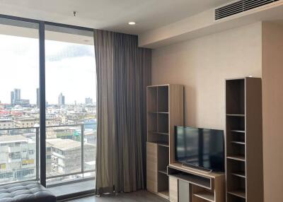 2-BR Condo at The Room Bts Wongwianyai near BTS Wongwian Yai