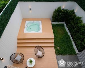 3-BR Townhouse at Niwa Home near BTS Phra Khanong