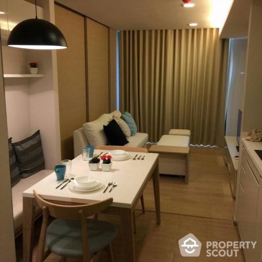 1-BR Condo at Liv @ 49 near BTS Thong Lor