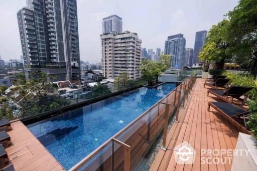 1-BR Condo at Liv @ 49 near BTS Thong Lor