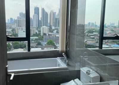 1-BR Condo at Ideo Q Sukhumvit 36 near BTS Thong Lor