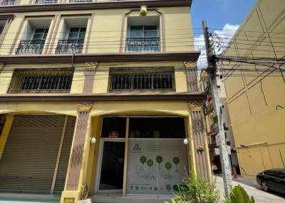 Commercial for Rent and Sale in Bang Na Tai