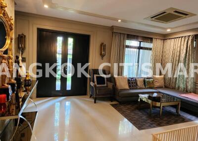 House at Nantawan Pinklao Ratchapruek for sale