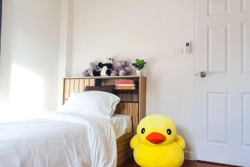 2 Story with private swimmong pool for Rent/ Sale in Hang Dong