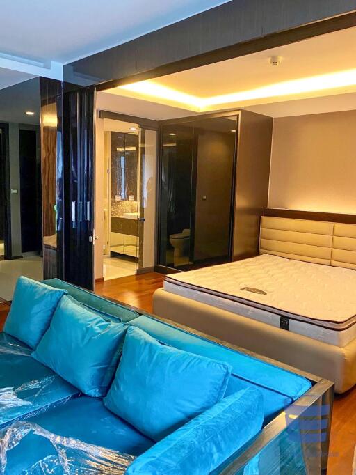 The Address Sukhumvit 61 One Bedroom and One Bathroom For Rent