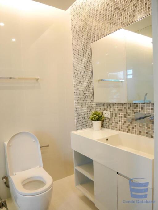 [Property ID: 100-113-24172] 1 Bedrooms 1 Bathrooms Size 51Sqm At The Room Sukhumvit 21 for Rent 36000 THB