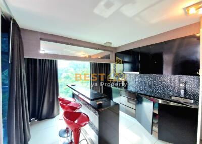 2 Bedrooms Condo in Park Royal 2 South Pattaya C011355