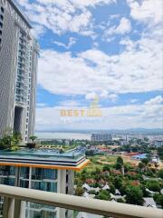 Studio Condo in The Riviera Jomtien Jomtien C011344