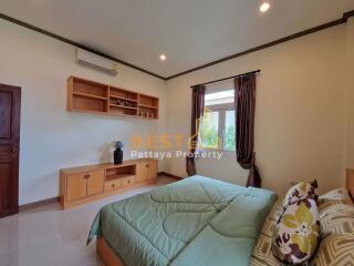 3 Bedrooms Villa / Single House in Amorn Village East Pattaya H011326