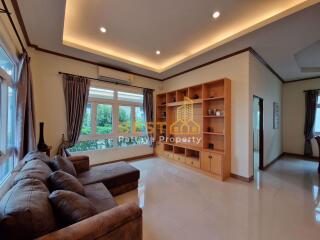 3 Bedrooms Villa / Single House in Amorn Village East Pattaya H011326