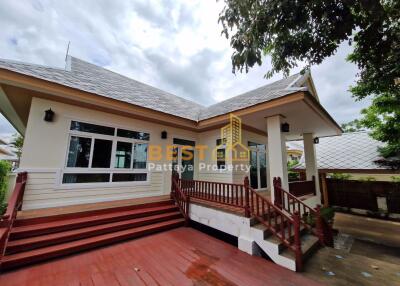 3 Bedrooms Villa / Single House in Amorn Village East Pattaya H011326