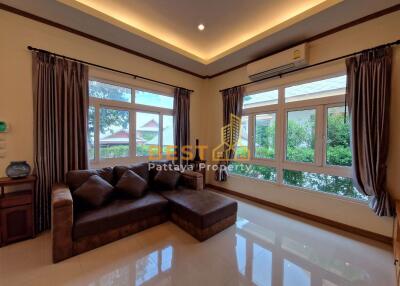 3 Bedrooms Villa / Single House in Amorn Village East Pattaya H011326