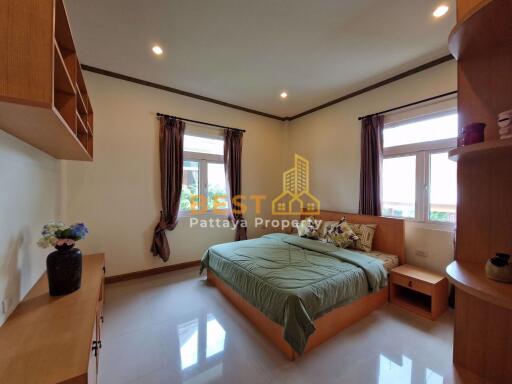 3 Bedrooms Villa / Single House in Amorn Village East Pattaya H011326