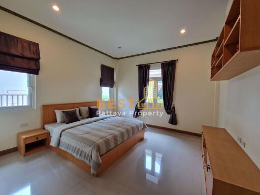 3 Bedrooms Villa / Single House in Amorn Village East Pattaya H011326