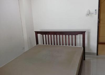 Apartment for sale, Long Hat Bang Saen Road, Saen Suk Subdistrict, Mueang Chon Buri District