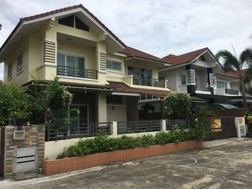 2-story detached house, Chananthorn Village, Green Ville, Bang Bon 3