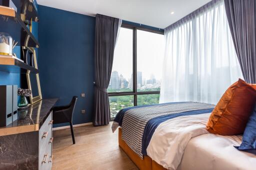 Muniq Langsuan Condo Bangkok