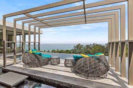 Naithon Beach Stunning Sea View Penthouse