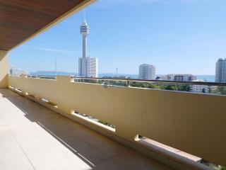 2 Bedrooms Condo in View Talay Residence 5 Pratumnak C010518