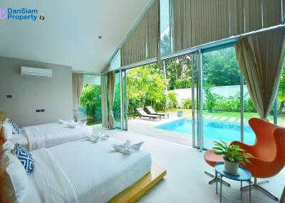 Unique 7-Bedroom Pool Villa in Hua Hin near Black Mountain