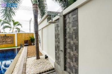 Modern 3-Bedroom Pool Villa in Hua Hin at The Lees I