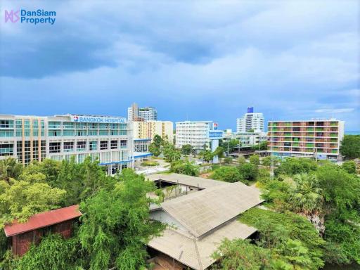 Downtown 1-Bedroom Studio Condo in Hua Hin at La Casita