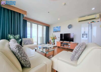 Sea View Beachfront Condo in Hua Hin at The Boathouse