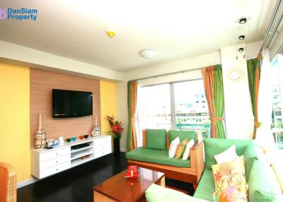 Beachfront Condo in Hua Hin Downtown at Baan Sandao