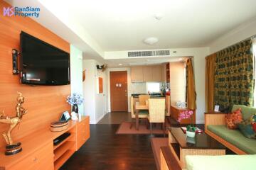 Beachfront Condo in Hua Hin Downtown at Baan Sandao