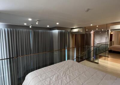 KnightsBridge Prime Sathorn Duplex Loft 1-Bedroom 1-Bathroom Fully-Furnished Condo for Rent