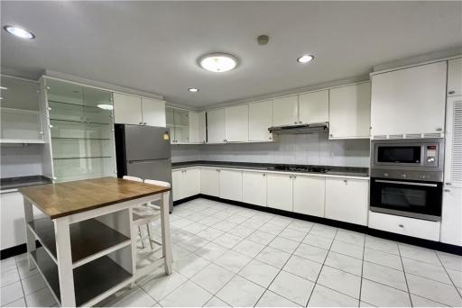 Duplex 5 bedrooms for rent in Promphong - 920071001-11482