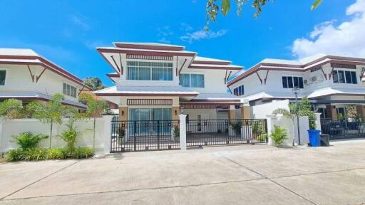 2-Storey house with private pool in Khao Talo