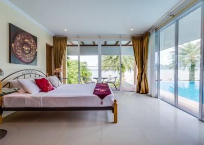 3 Bedrooms 2 Bathroom Private Pool Villa