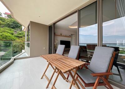 Veranda Residence : Stunning 3 Bedroom Condo with a Beautiful Sea View