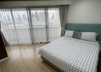 For RENT : Baan Suanpetch / 2 Bedroom / 2 Bathrooms / 130 sqm / 65000 THB [R12171]