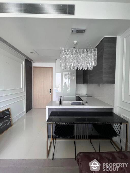 1-BR Condo at The Esse Asoke near MRT Sukhumvit