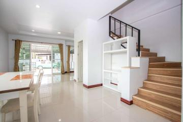 Partly Furnished 3 Bed Townhouse at San Sai Noi