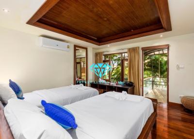 7 Bedrooms Sea View Villa For Sale in Patong, Phuket.
